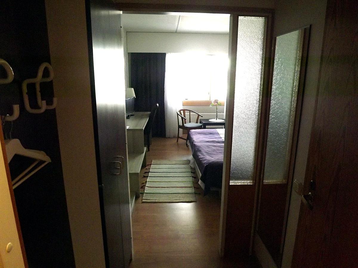 Hotelli Ravintola Alavus 66 Buitenkant foto